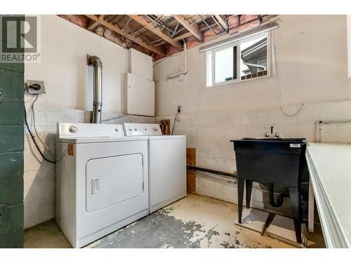 1116 Harper Street, Prince George, BC - Indoor Photo Showing Laundry Room