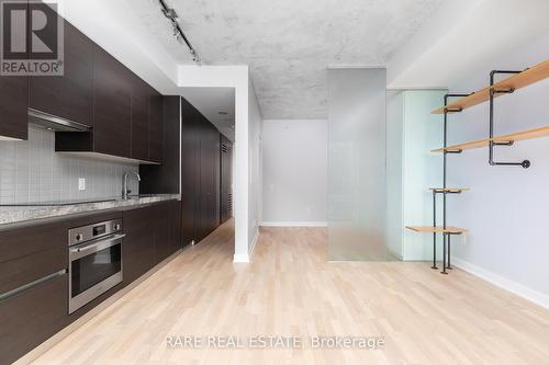 629 - 629 King Street W, Toronto, ON - Indoor Photo Showing Kitchen