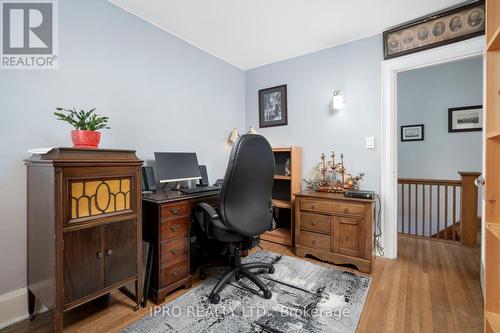 320 Queensdale Avenue, Toronto, ON - Indoor Photo Showing Office