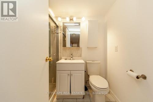 1005 - 1950 Kennedy Road, Toronto, ON - Indoor Photo Showing Bathroom
