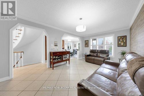 70 Lime Drive, Vaughan, ON - Indoor Photo Showing Living Room