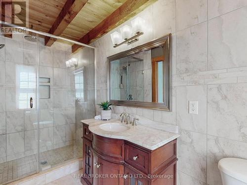 4661 Davis Drive, Whitchurch-Stouffville, ON - Indoor Photo Showing Bathroom