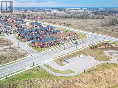 1042 Murrell Boulevard, East Gwillimbury, ON - Outdoor With View