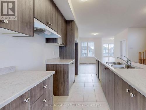 16 Abby Drive, Wasaga Beach, ON - Indoor Photo Showing Kitchen With Double Sink