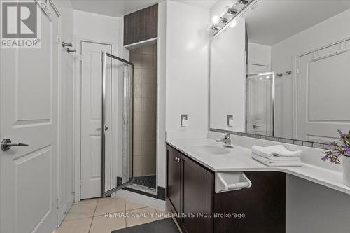 108 - 90 Absolute Avenue, Mississauga, ON - Indoor Photo Showing Bathroom