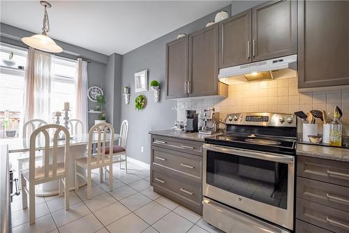 380 Lake Street|Unit #16, Grimsby, ON - Indoor Photo Showing Kitchen With Upgraded Kitchen
