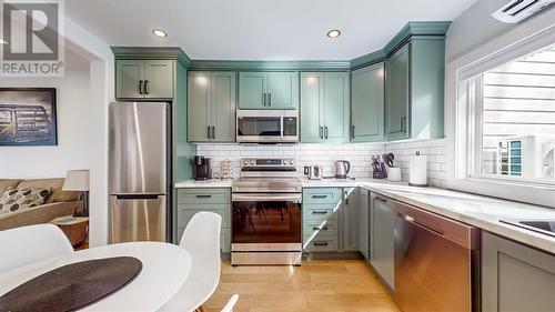 22 Bannerman Street, St.John'S, NL - Indoor Photo Showing Kitchen With Upgraded Kitchen