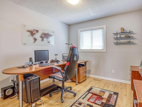 1821 Post Dr, Pickering, ON - Indoor Photo Showing Office