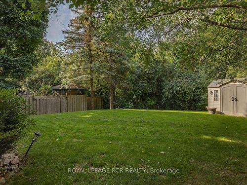 8 Hiram Rd, Richmond Hill, ON - Outdoor With Backyard