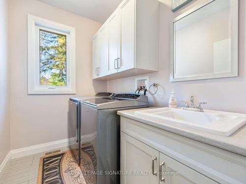 27 51St St S St, Wasaga Beach, ON - Indoor Photo Showing Laundry Room