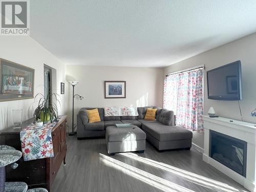 2168 Clarke Avenue, Merritt, BC - Indoor Photo Showing Living Room With Fireplace