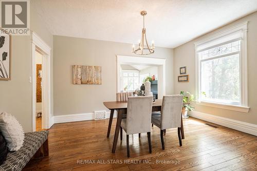 87 Church Street N, Whitchurch-Stouffville, ON - Indoor Photo Showing Dining Room