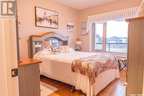 101 2800 Lakeview Drive, Prince Albert, SK - Indoor Photo Showing Bedroom