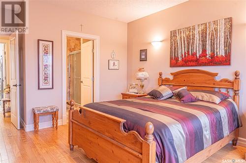 101 2800 Lakeview Drive, Prince Albert, SK - Indoor Photo Showing Bedroom