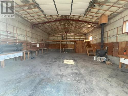 2060 Birch Ave, Merritt, BC - Indoor Photo Showing Garage