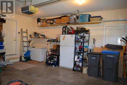 2520 Reid Crt, Merritt, BC - Indoor Photo Showing Garage