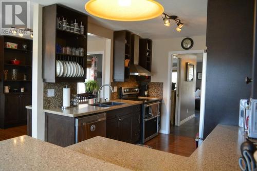 2520 Reid  Court, Merritt, BC - Indoor Photo Showing Kitchen With Double Sink