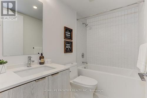 532 - 1 Jarvis Street, Hamilton, ON - Indoor Photo Showing Bathroom