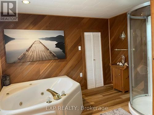 1 Bells Park Road, Wasaga Beach, ON - Indoor Photo Showing Bathroom