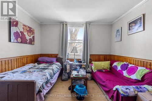 138 Peel Street, Barrie, ON - Indoor Photo Showing Bedroom