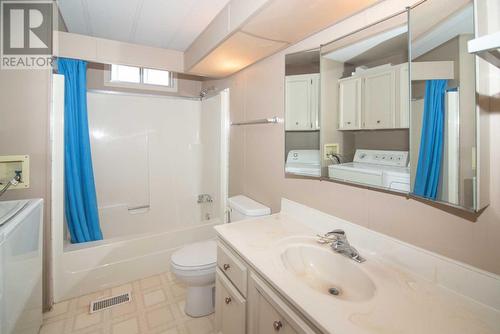 41-254 Merritt-Spences Bridge Highway, Merritt, BC - Indoor Photo Showing Bathroom