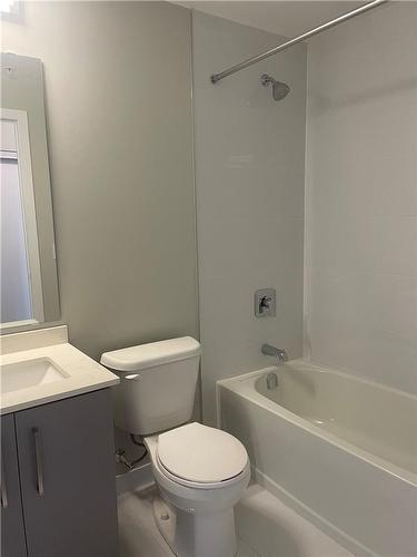 15 Queen Street S|Unit #302, Hamilton, ON - Indoor Photo Showing Bathroom