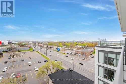 712 - 1195 The Queensway, Toronto, ON - Outdoor With View