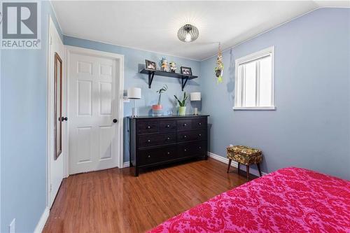 7 River Street, Killaloe, ON - Indoor Photo Showing Bedroom