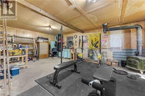7 River Street, Killaloe, ON - Indoor Photo Showing Garage