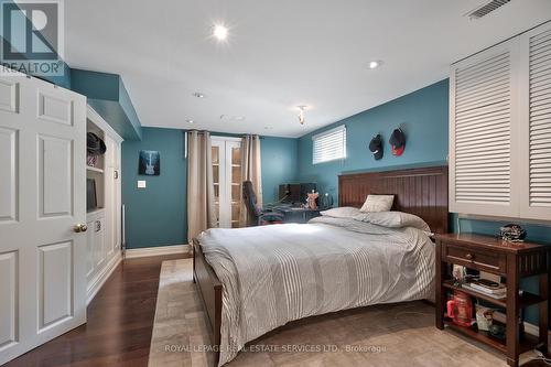 1522 Canada Court, Oakville, ON - Indoor Photo Showing Bedroom