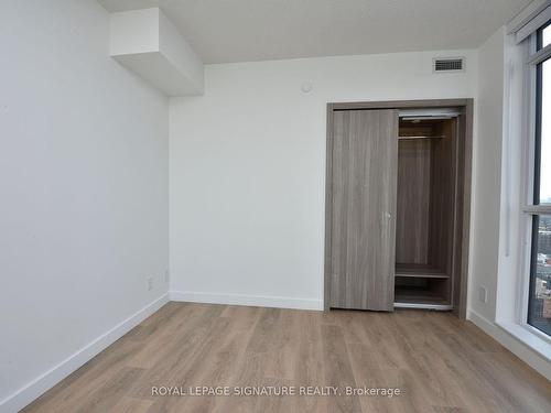 2501-38 Widmer St, Toronto, ON - Indoor Photo Showing Other Room
