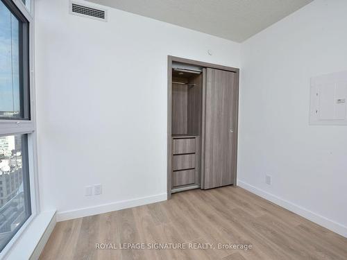 2501-38 Widmer St, Toronto, ON - Indoor Photo Showing Other Room