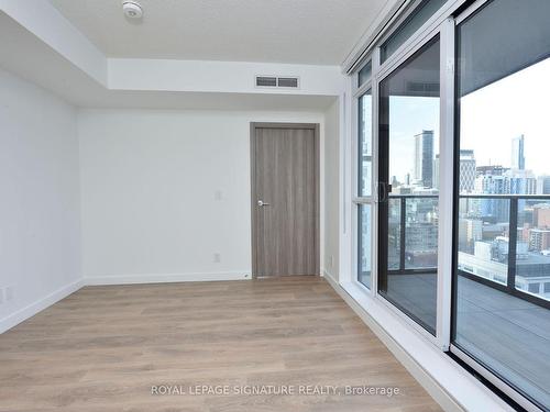 2501-38 Widmer St, Toronto, ON -  Photo Showing Other Room