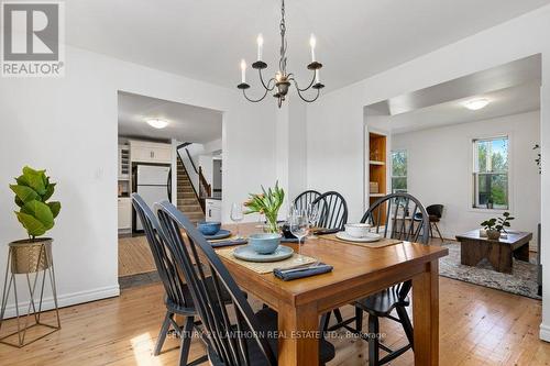 986 Black Road, Prince Edward County, ON - Indoor Photo Showing Dining Room
