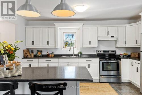 986 Black Road, Prince Edward County, ON - Indoor Photo Showing Kitchen