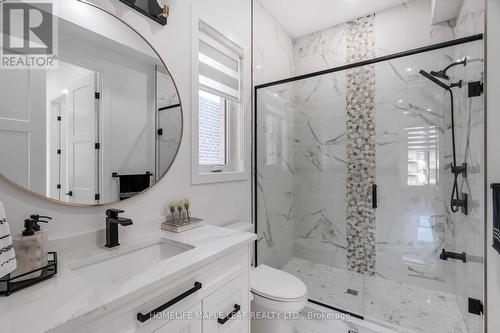 988 Trailsway Avenue, London, ON - Indoor Photo Showing Bathroom