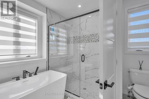 988 Trailsway Avenue, London, ON - Indoor Photo Showing Bathroom