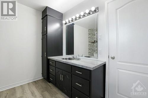 1183 Burns Drive, Pembroke, ON - Indoor Photo Showing Bathroom