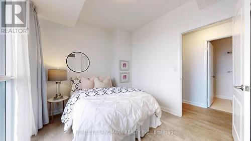 2607 - 9 Bogert Avenue, Toronto, ON - Indoor Photo Showing Bedroom