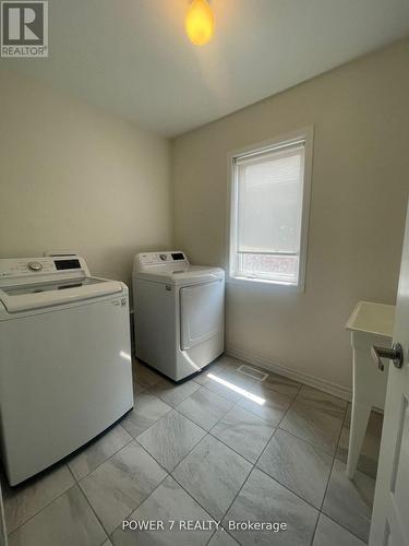 12 Christchurch Street, Richmond Hill, ON - Indoor Photo Showing Laundry Room