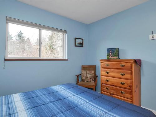 4199 Enquist Rd, Campbell River, BC - Indoor Photo Showing Bedroom
