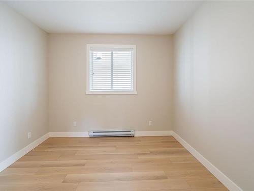 352 Ninth St, Nanaimo, BC - Indoor Photo Showing Other Room