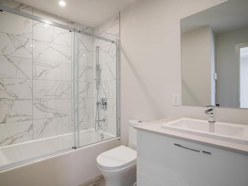 Salle de bains - 708-3500 Boul. St-Elzear O., Laval (Chomedey), QC - Indoor Photo Showing Bathroom