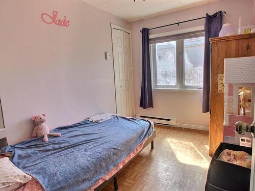 Chambre Ã Â coucher - 16 Rue Des Pinsons, Rouyn-Noranda, QC - Indoor Photo Showing Bedroom