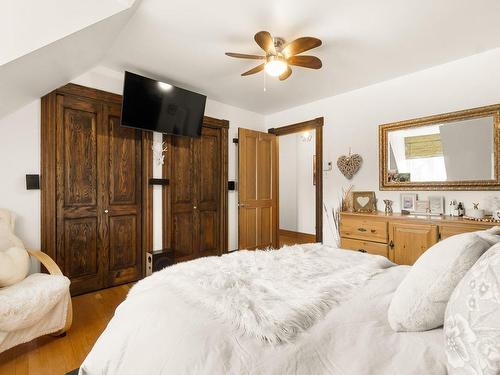 Chambre Ã  coucher principale - 190 Rue Bellemare, Saint-Étienne-Des-Grès, QC - Indoor Photo Showing Bedroom