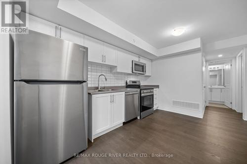 1A Lookout Drive, Clarington, ON - Indoor Photo Showing Kitchen