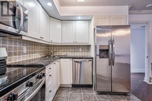 2110 - 5 Northtown Way, Toronto, ON - Indoor Photo Showing Kitchen With Upgraded Kitchen