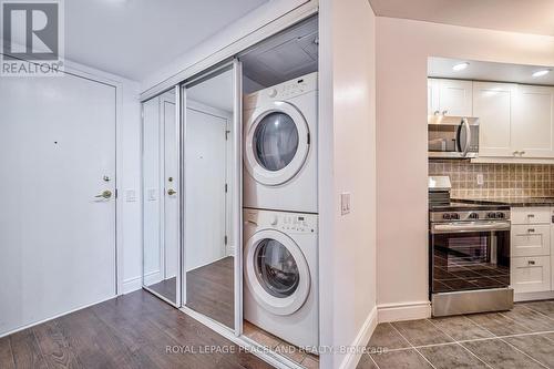 2110 - 5 Northtown Way, Toronto, ON - Indoor Photo Showing Laundry Room