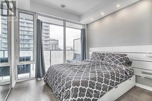 3608 - 101 Peter Street S, Toronto (Waterfront Communities), ON - Indoor Photo Showing Bedroom