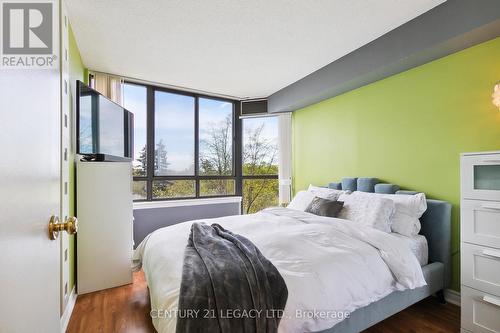 439 - 25 Bamburgh Circle, Toronto, ON - Indoor Photo Showing Bedroom